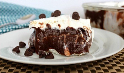 Chocolate Pudding dessert by Mom Fabulous