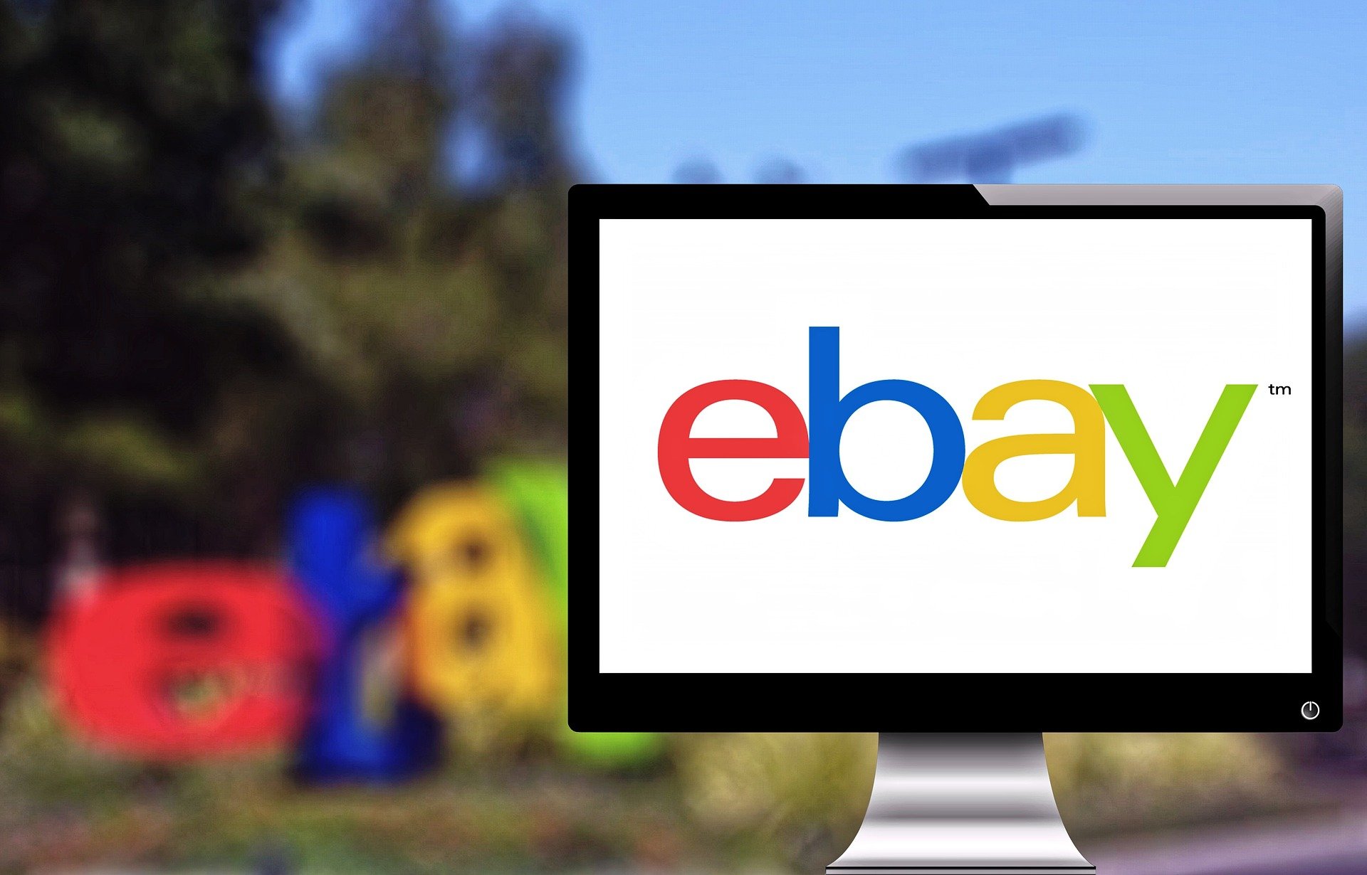 ebay - computer screen image - saving on school uniform costs