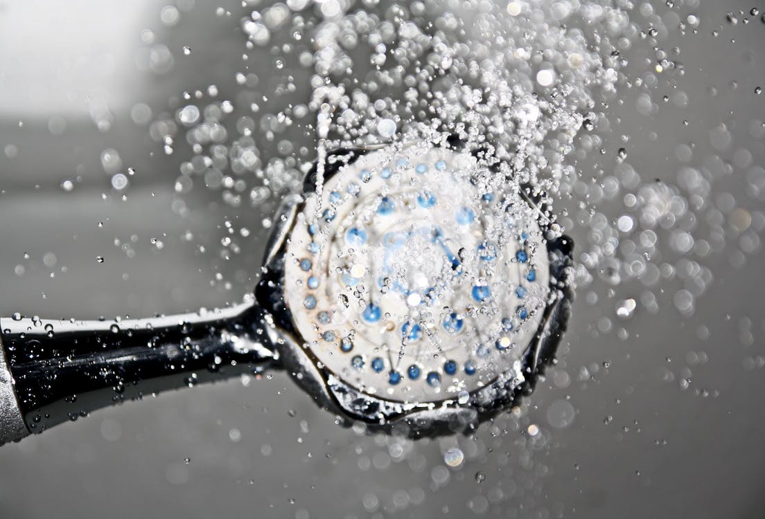 shower-shower-head-water-drop-of-water-161502