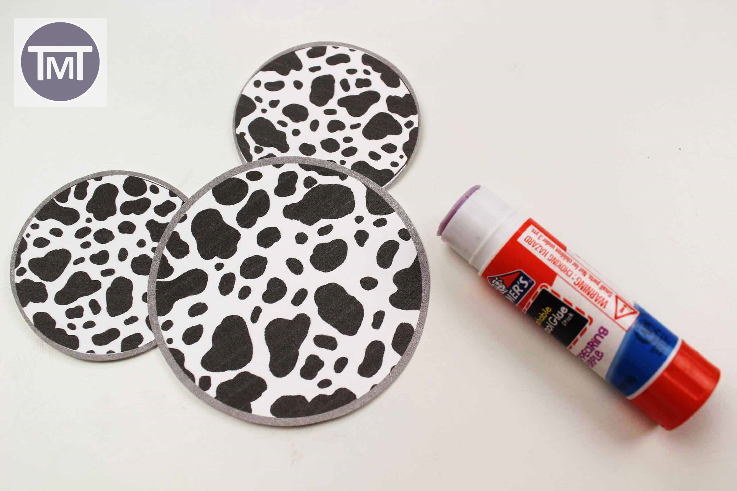 101 Dalmatians Inspired Disney Christmas Craft